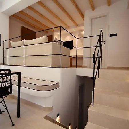 아파트 Oikies 나오우사