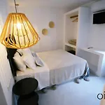 Апартаменты Oikies *