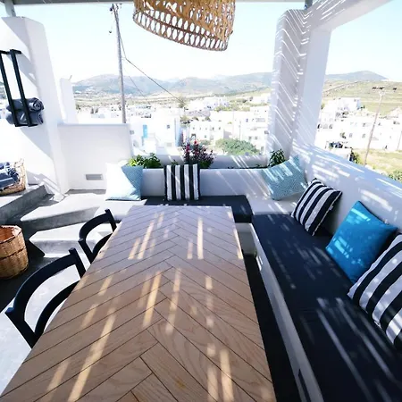 Oikies Apartment *