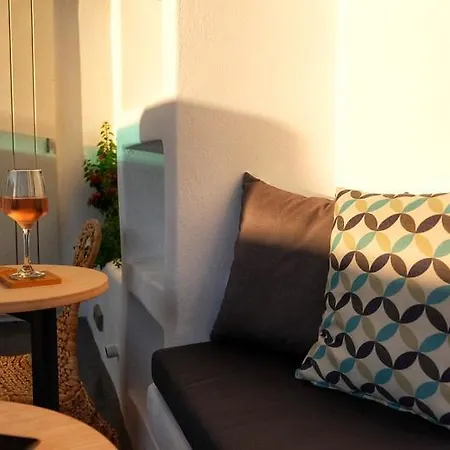 Oikies Apartamento
