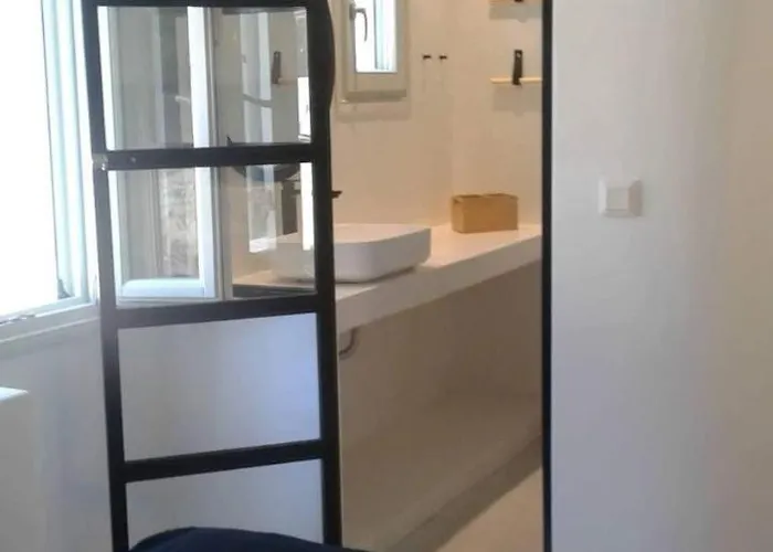 Oikies Apartment Naousa (Paros)